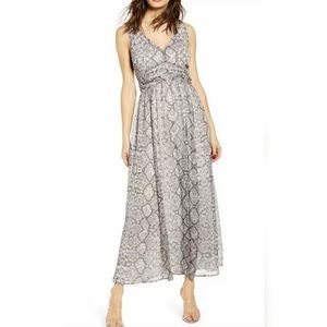 LEITH Women's Ruched Waist Chiffon Maxi Dress
